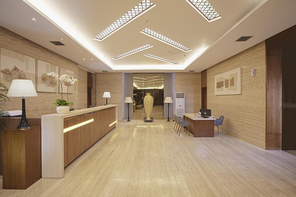 éL Hotel Royale Yakarta Exterior foto